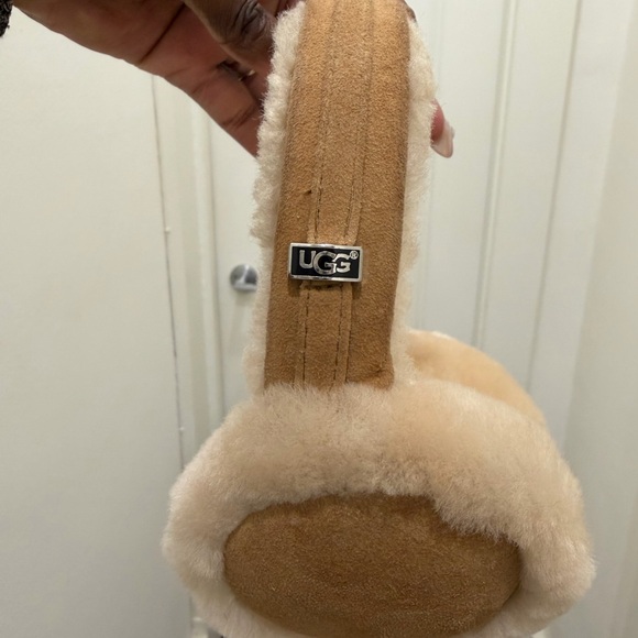 UGG Tan Sheepskin Earmuffs - Picture 4 of 11